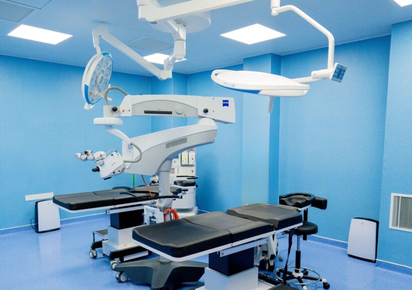 Ninewells Eye மையத்திற்கு சர்வதேச தரத்திலான ZEISS கண் மருத்துவ தொழில்நுட்பத் தீர்வுகளை கொண்டு வந்த DIMO Healthcare நிறுவனம்