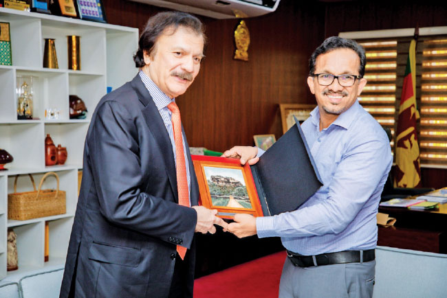 Focus on enhancing industrial and investment cooperation