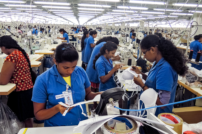 Garment export earnings fall 4.8% in first five months despite May rebound