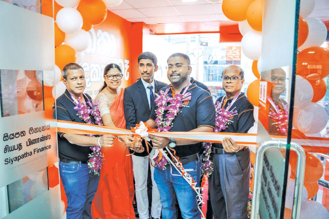 Siyapatha Finance expands footprint with Boralesgamuwa Branch opening