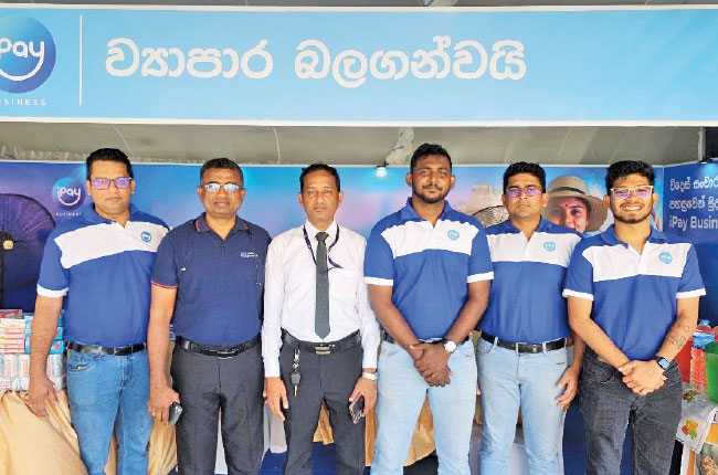 iPay participate at LankaQR Awareness Programme in Trincomalee